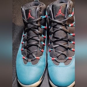 Jordan Prime Flights Size 12